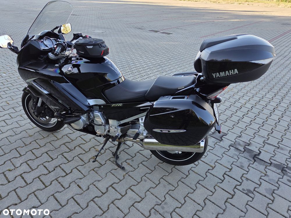 Yamaha FJR - 38