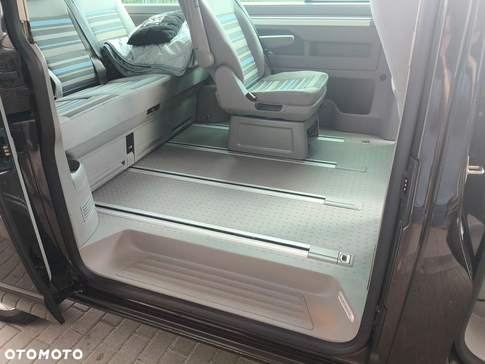 Volkswagen California - 11