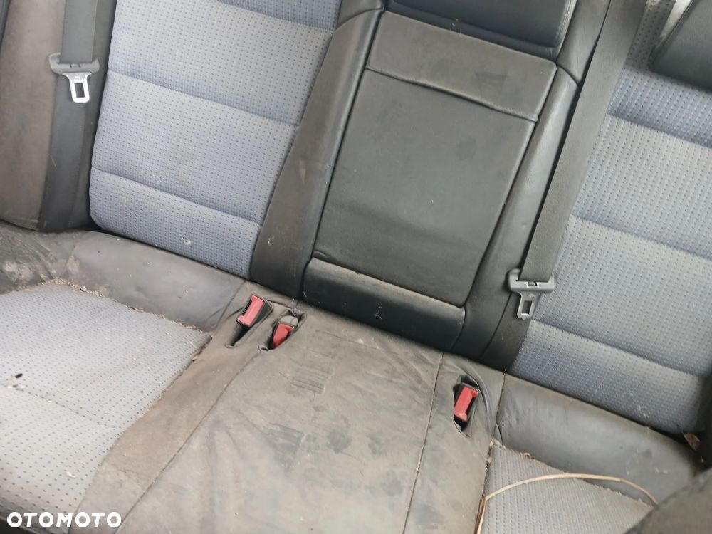 opel vectra C GTS Z20H fotel fotele kanapa deska kokpit podsufitka boczek boczki klamka podłokietnik - 7