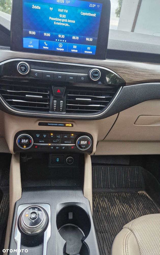 Ford Escape 2020 photo 3