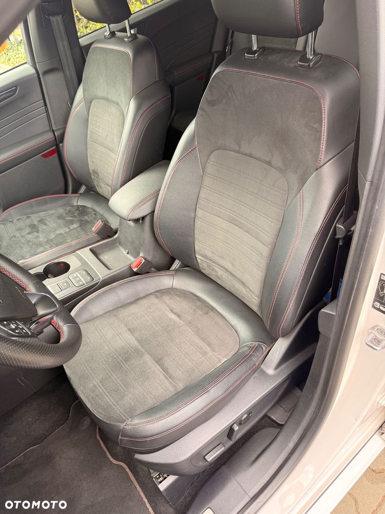 Ford Kuga 2.5P PHEV FWD ST-Line X - 12