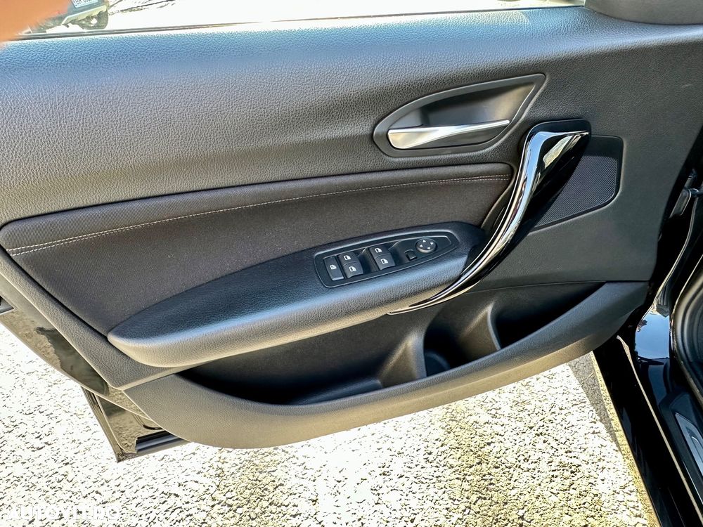 BMW Seria 1 120d Aut. Sport Line - 14