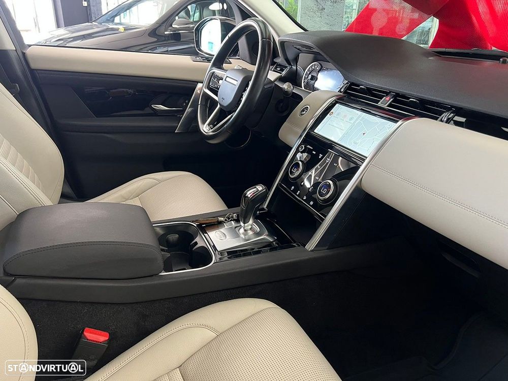 Land Rover Discovery Sport 1.5 I3 P300e AWD Dynamic SE - 18
