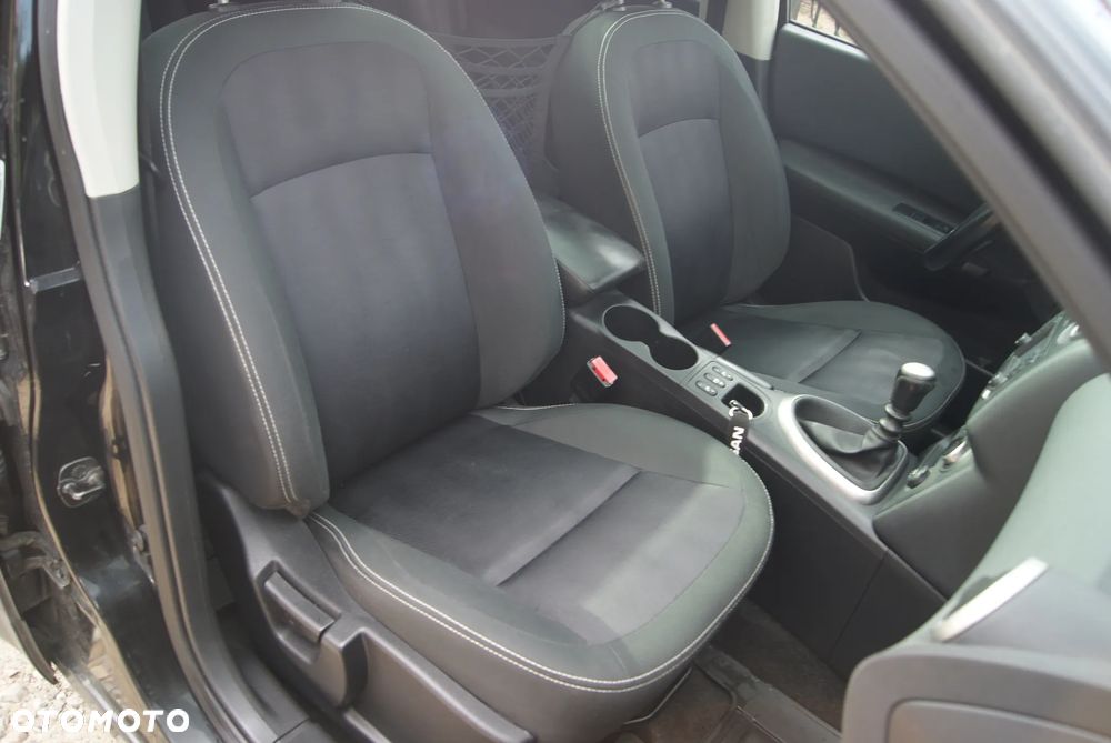 Nissan Qashqai 1.6 dCi DPF Start/Stop tekna - 12