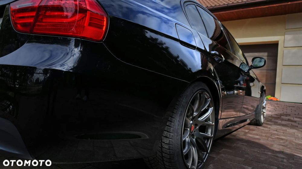 BMW Seria 3 325d DPF - 5
