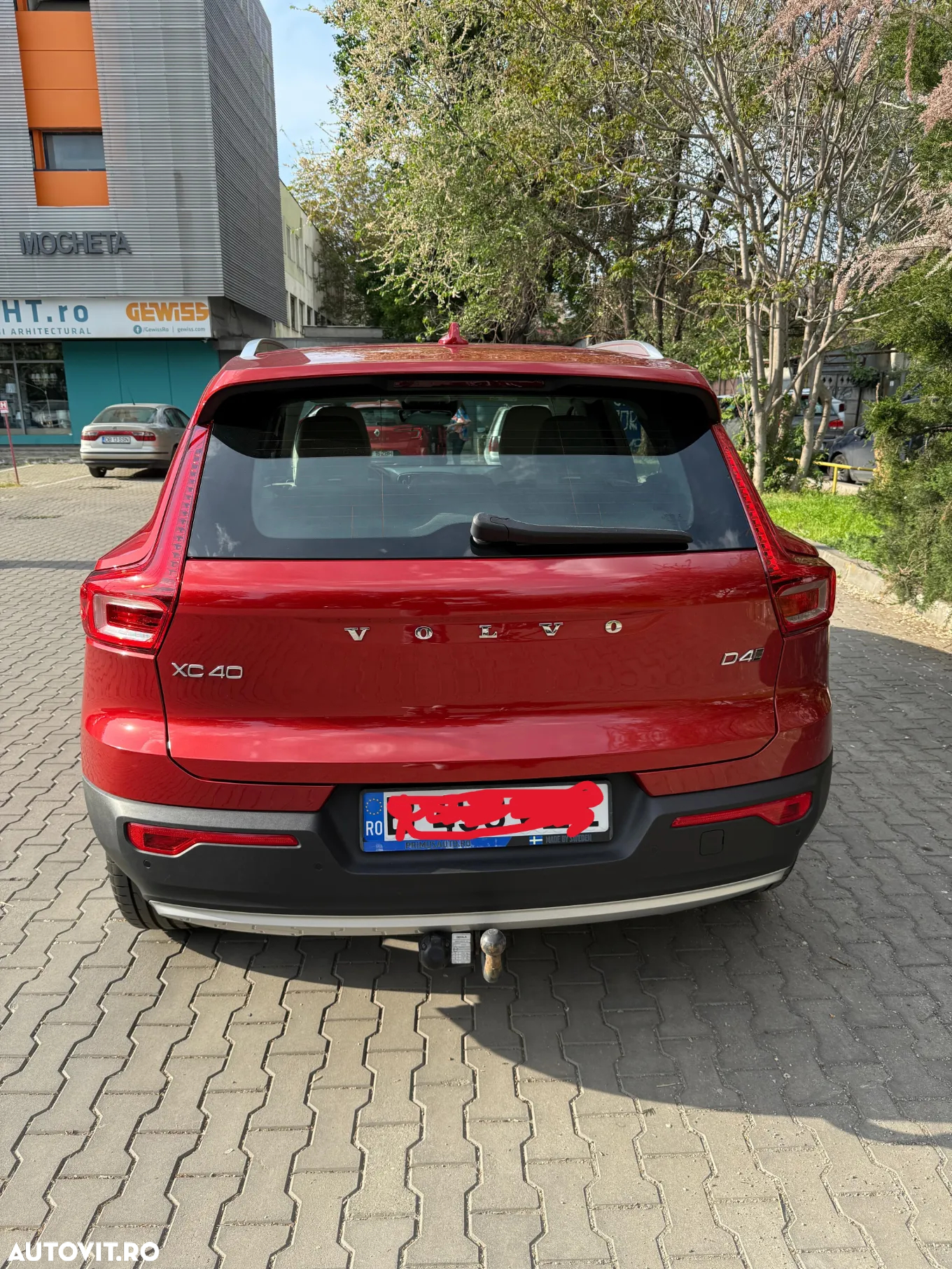 Volvo XC 40 D4 AWD Momentum - 2