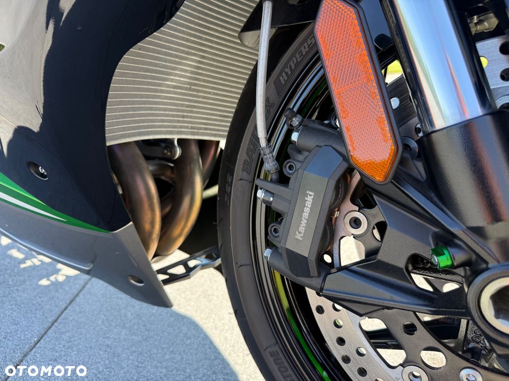 Kawasaki Ninja H2 SX - 32