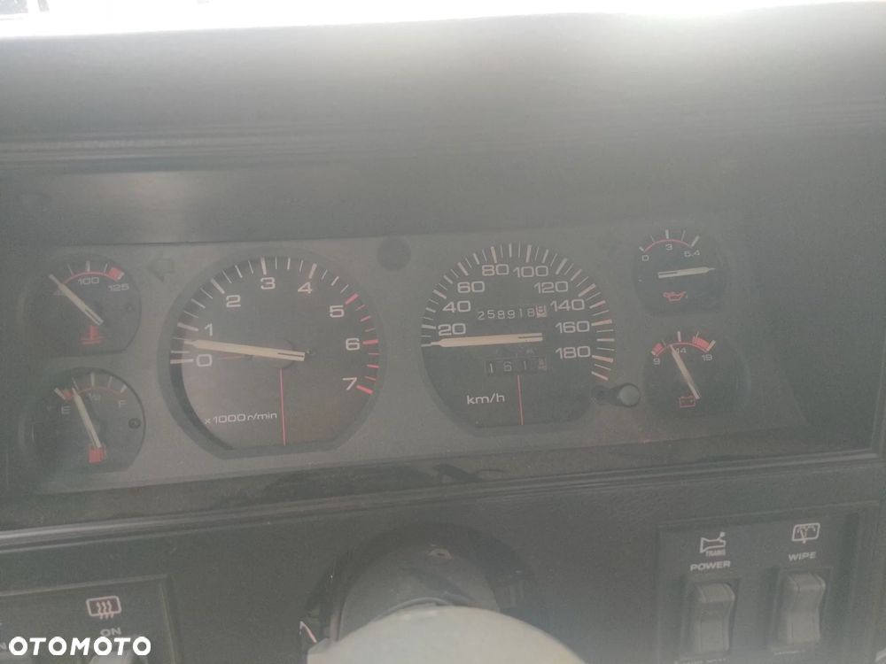Jeep Cherokee 4.0 Limited - 7