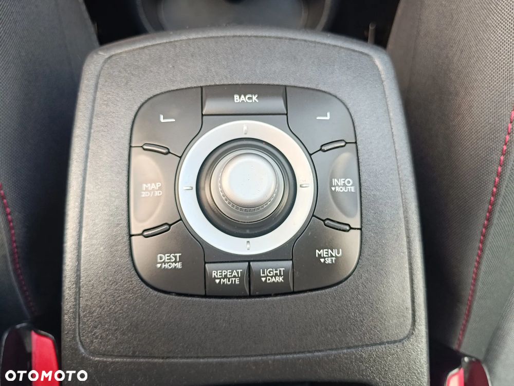 Renault Scenic 1.6 16V 110 TomTom Edition - 30