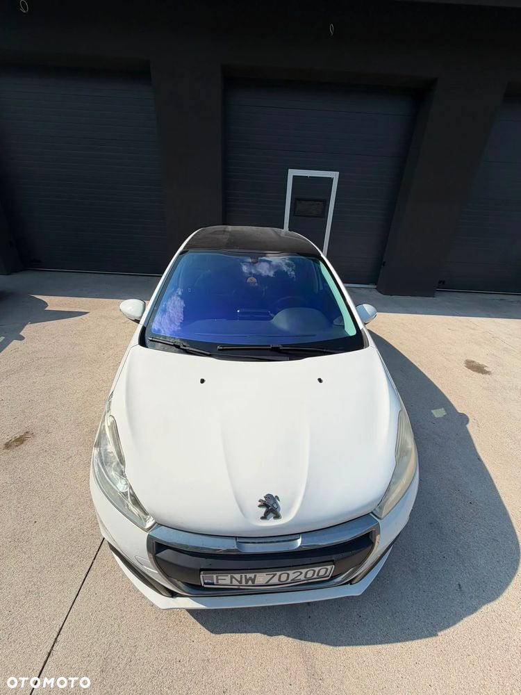 Peugeot 208 - 2