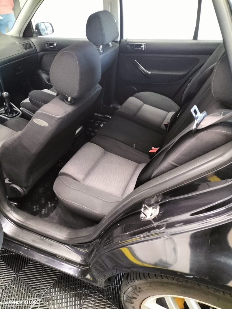 VW Golf 1.9 TDi Confortline AC - 13