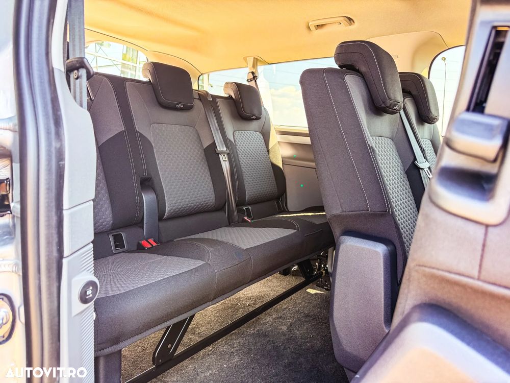 Volkswagen Caravelle - 17
