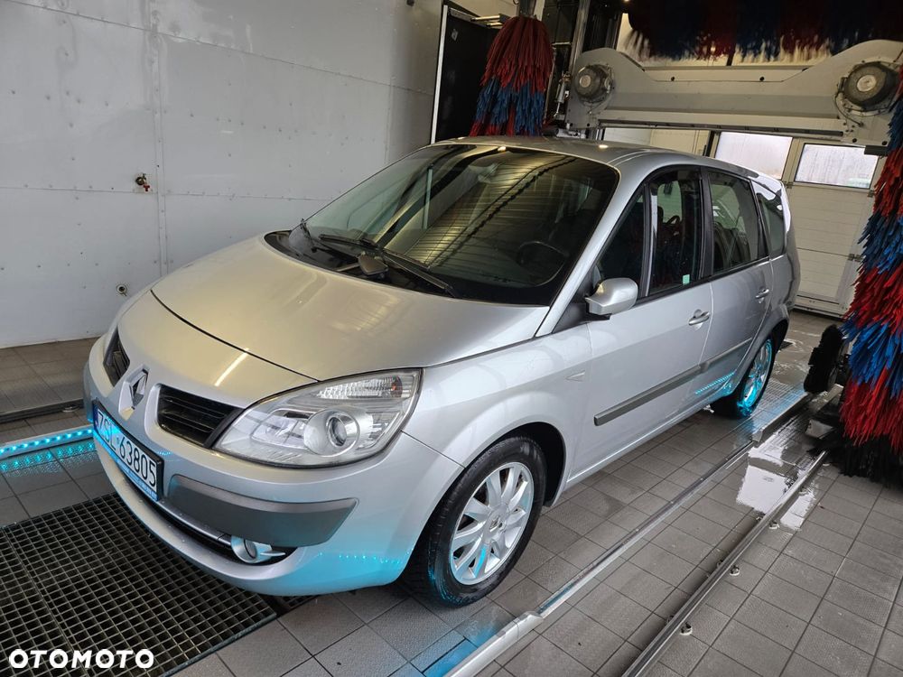 Renault Scenic - 2