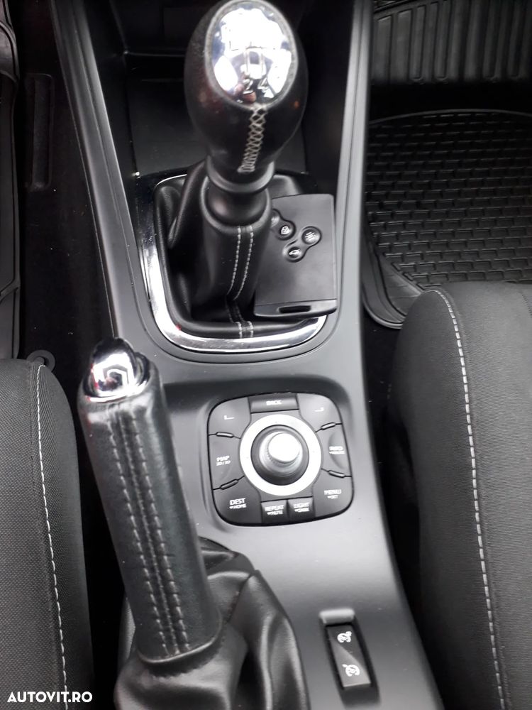 Renault Megane 1.5 dCi Dynamique - 9