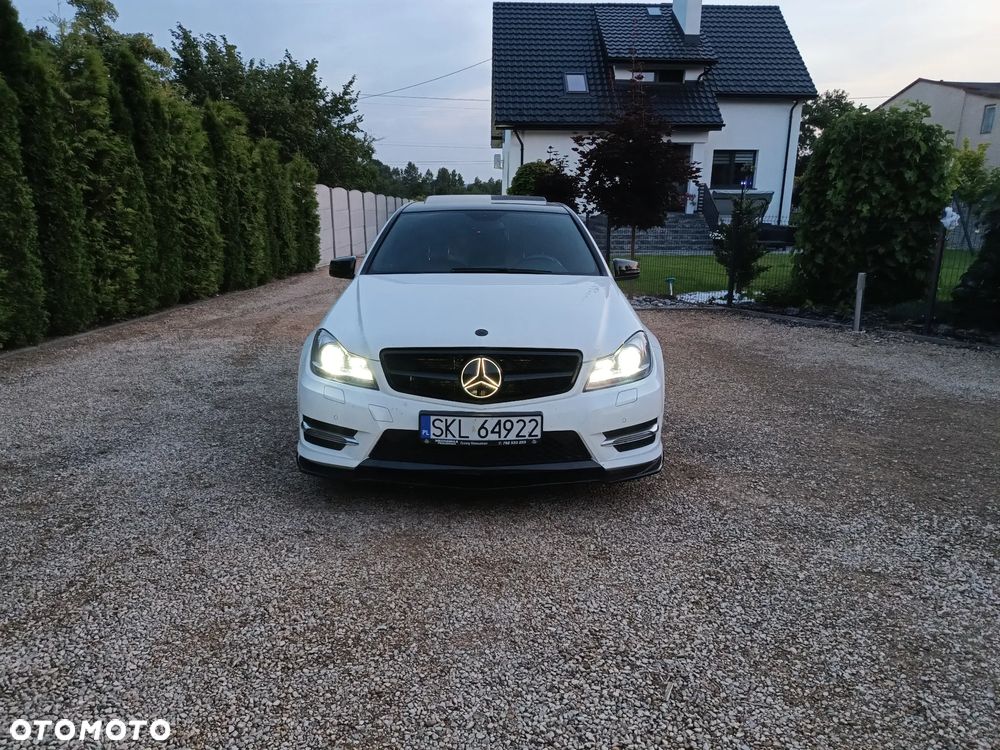 Mercedes-Benz Klasa C 350 T (BlueEFFICIENCY) 7G-TRONIC Avantgarde - 12