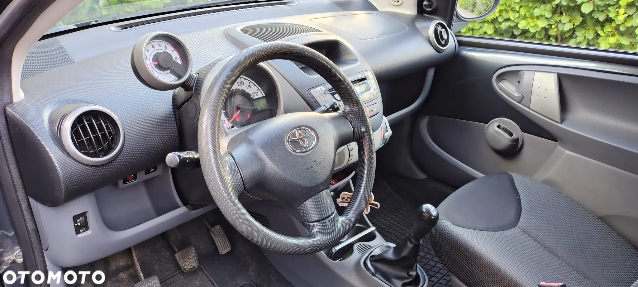 Toyota Aygo Standard - 6
