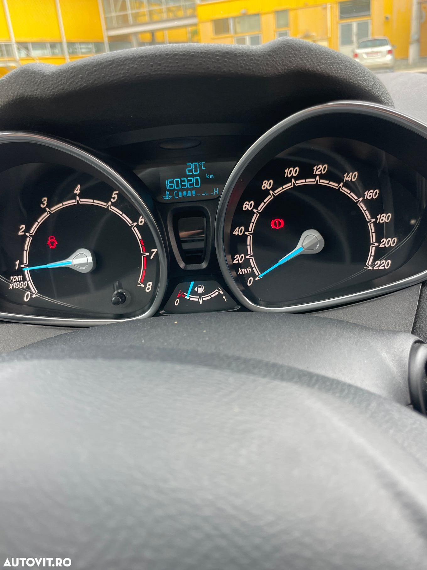 Ford Fiesta 1.0 SYNC Edition - 11