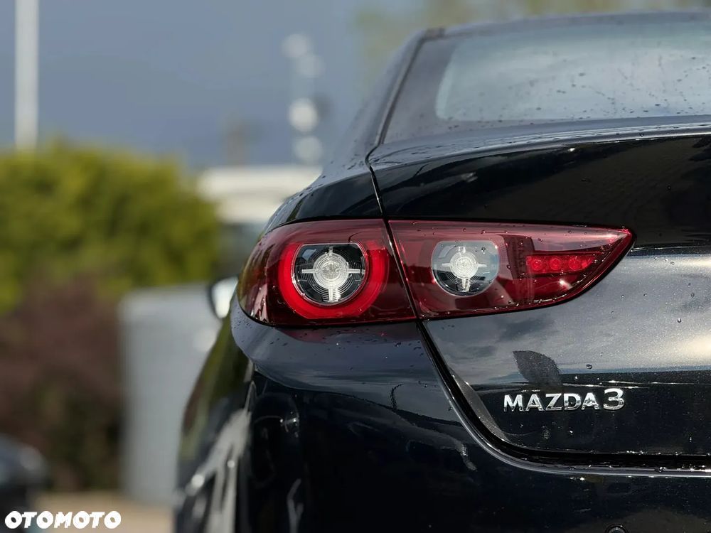 Mazda 3 2.0 mHEV Kai - 18