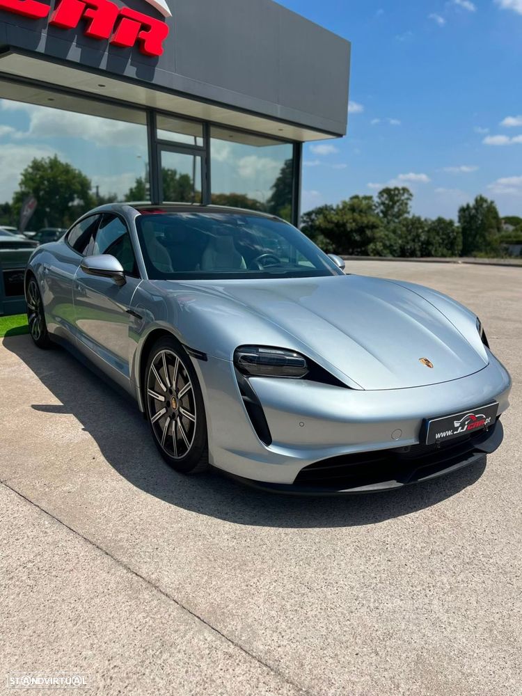 Porsche Taycan 4 — fotografia 7