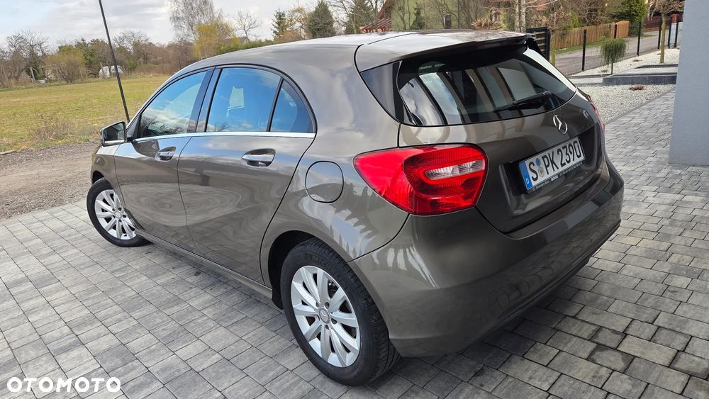 Mercedes-Benz Klasa A 180 (BlueEFFICIENCY) Style - 24