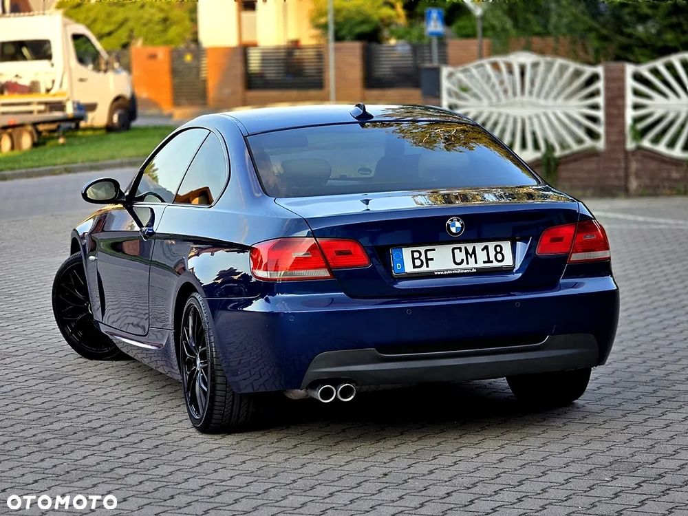 BMW Seria 3 330xd - 17