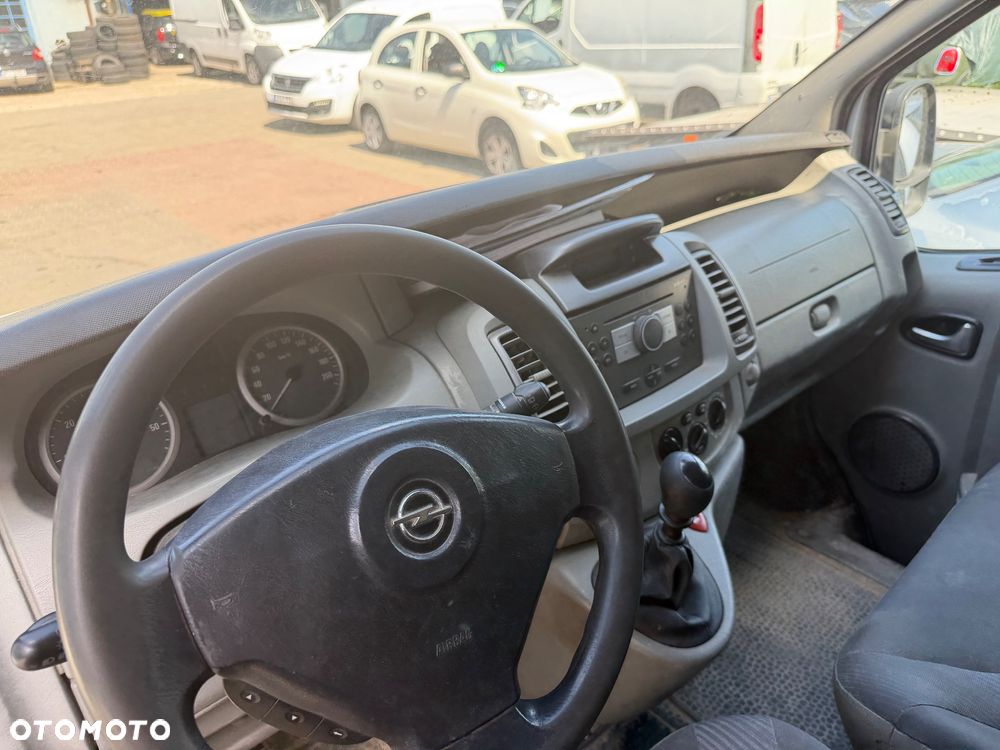 Opel Vivaro - 7