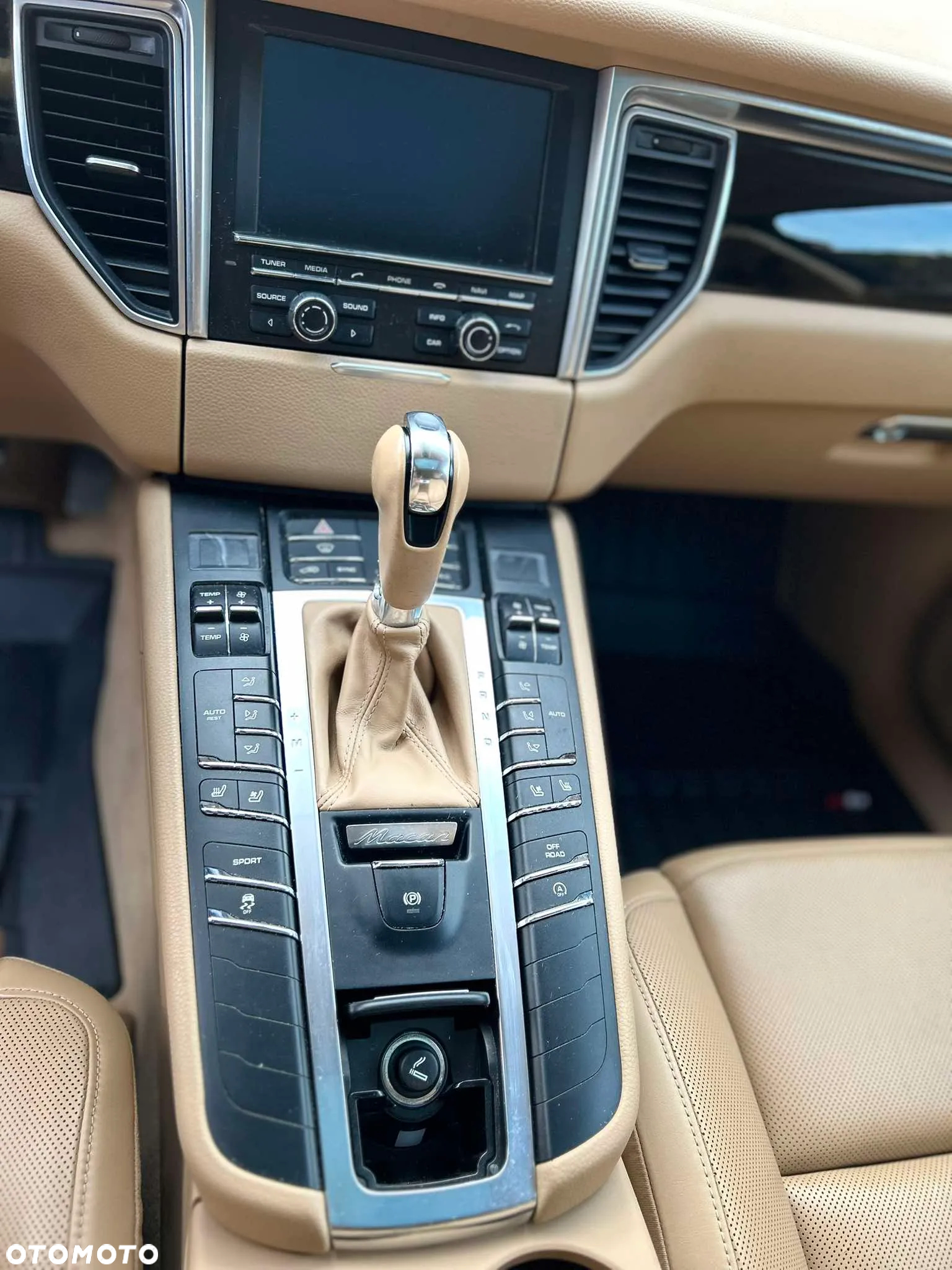 Porsche Macan S - 20
