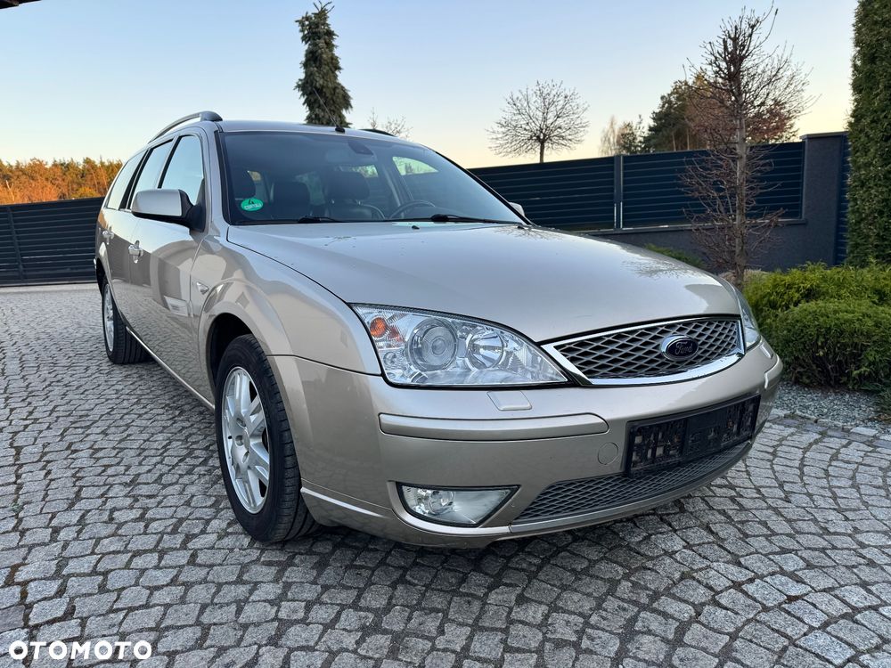 Ford Mondeo - 12
