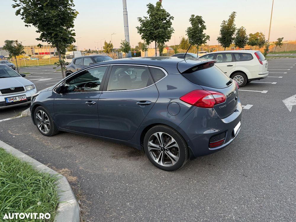 Kia Ceed 1.6 DSL HP GT Line - 13