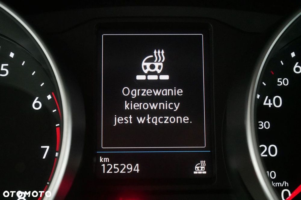 Volkswagen Tiguan 1.5 eTSI Life DSG - 28