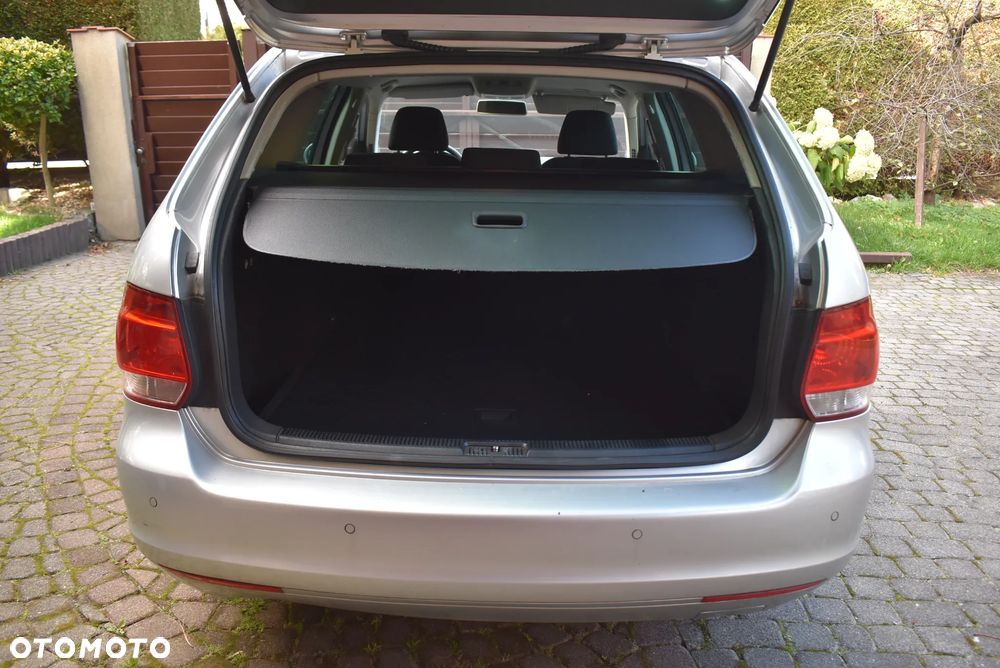 Volkswagen Golf - 18