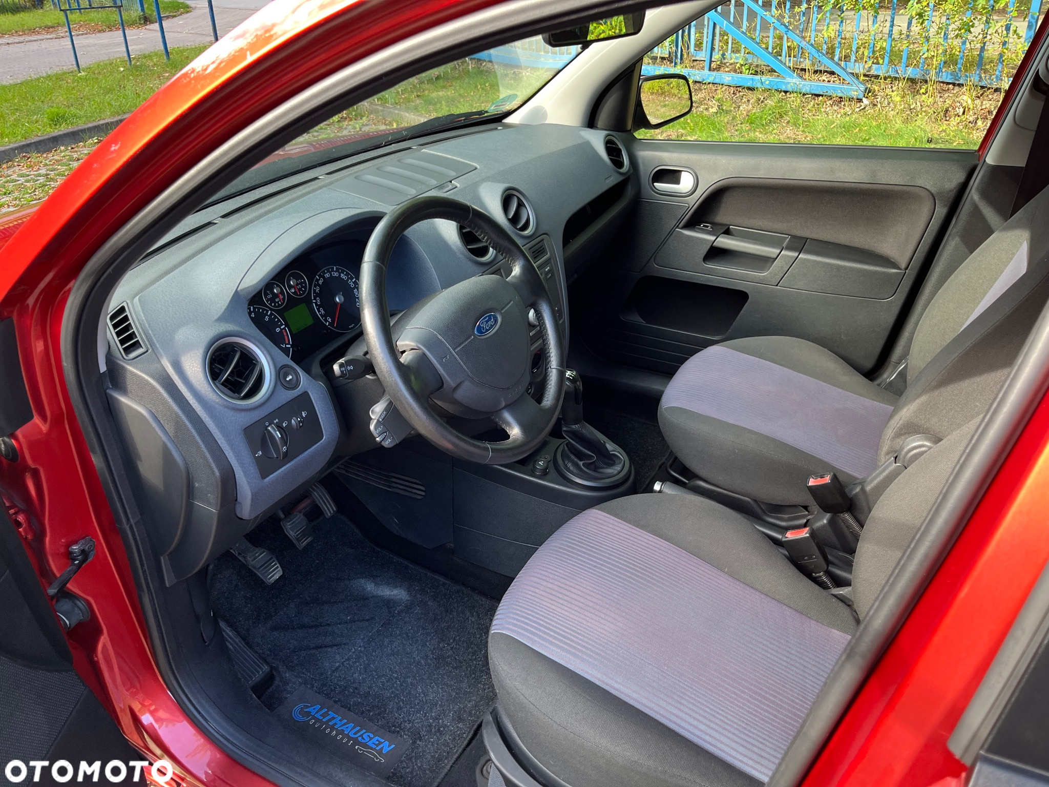 Ford Fusion - 15