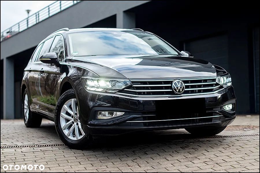 Volkswagen Passat - 9
