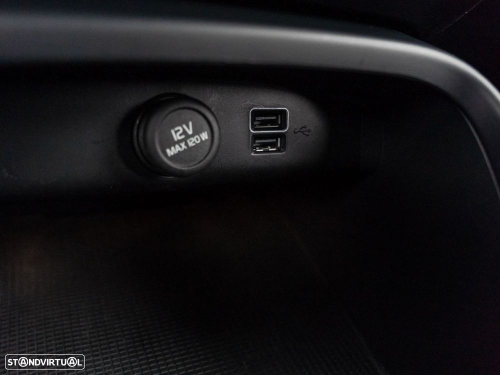 Volvo XC 40 1.5 T5 PHEV R-Design - 27