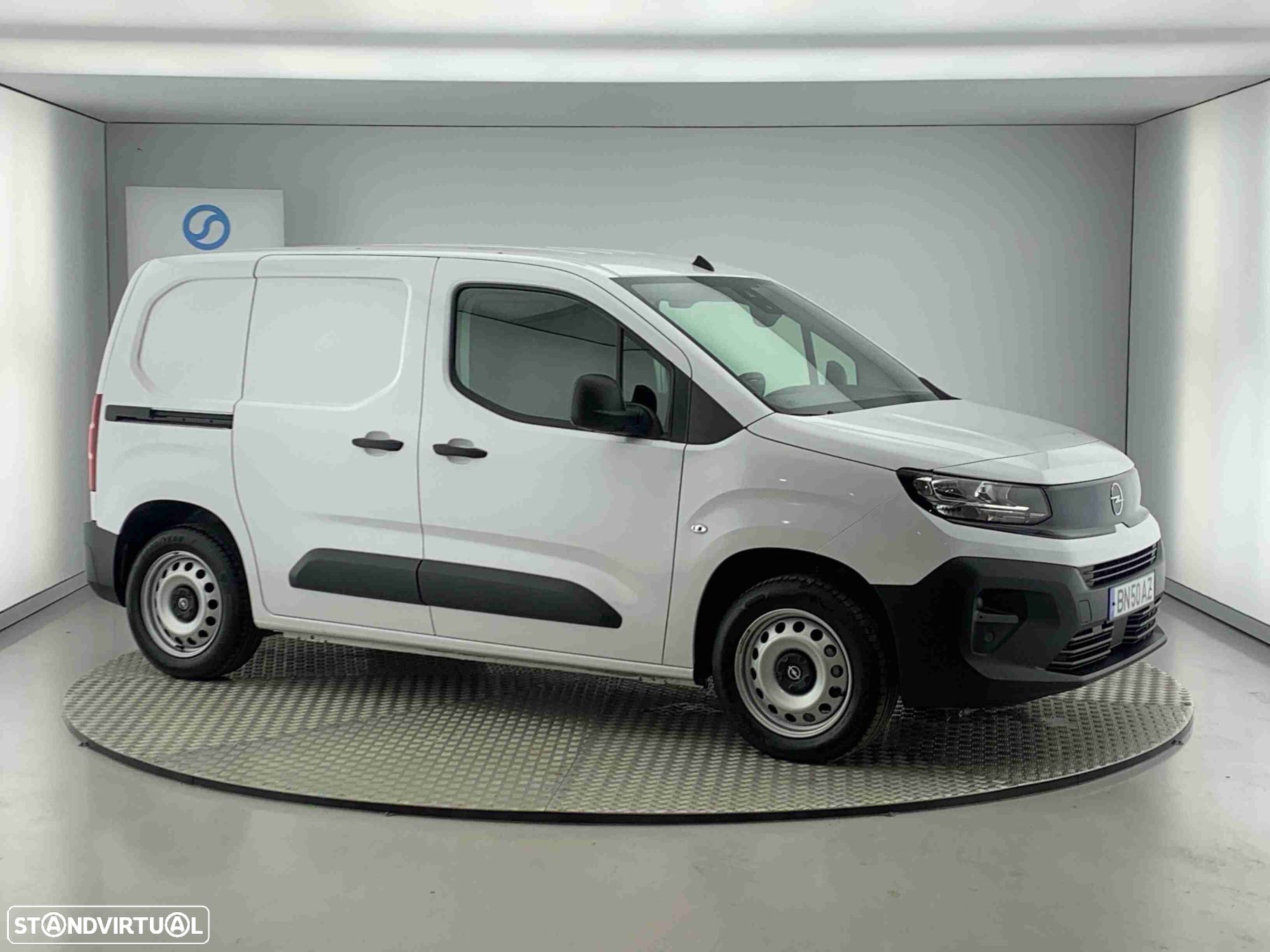 Opel Combo Cargo 1.5 CDTi - 1