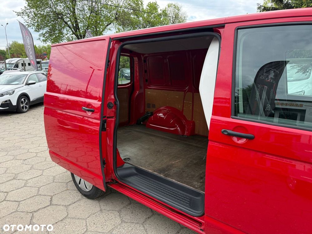Volkswagen Transporter - 9