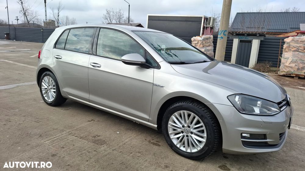 Volkswagen Golf 2.0 BlueTDI Cup - 5