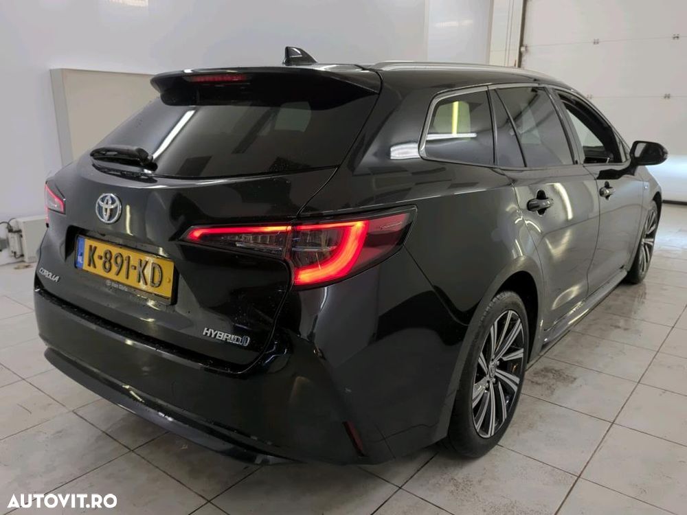 Toyota Corolla 1.8 HSD Exclusive - 6