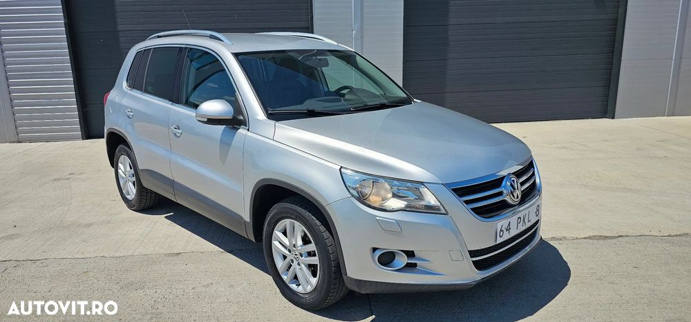 Volkswagen Tiguan - 19