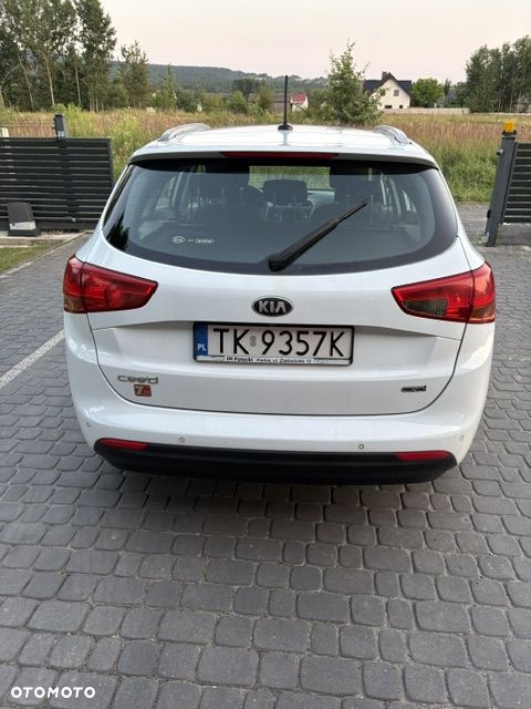 Kia Ceed 2013 photo 5