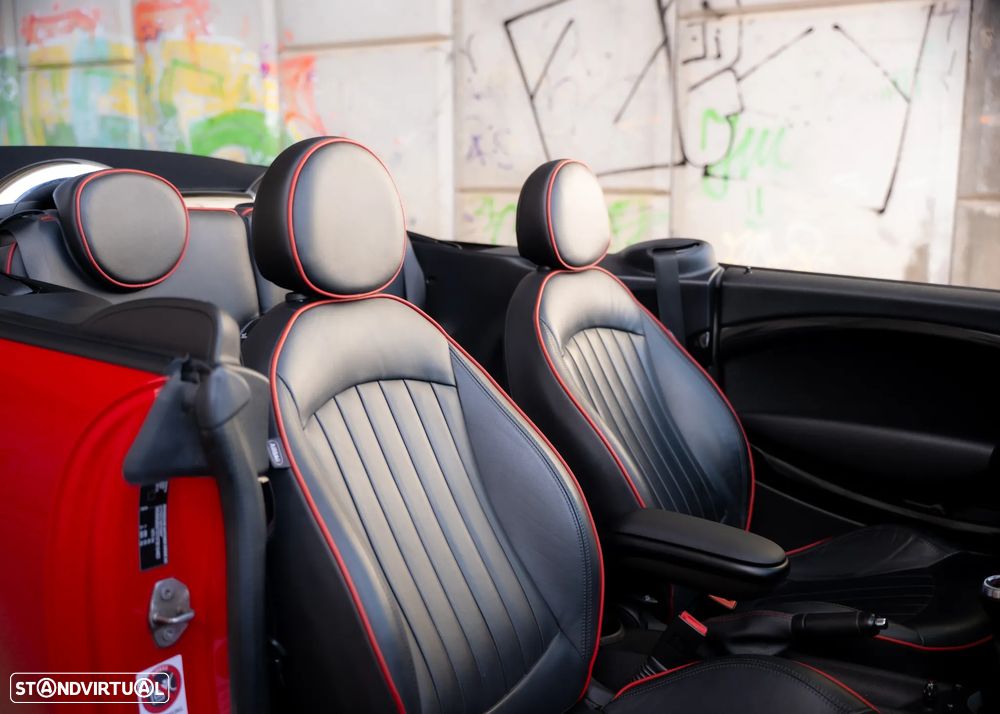 MINI Cabrio John Cooper Works 157g - 28