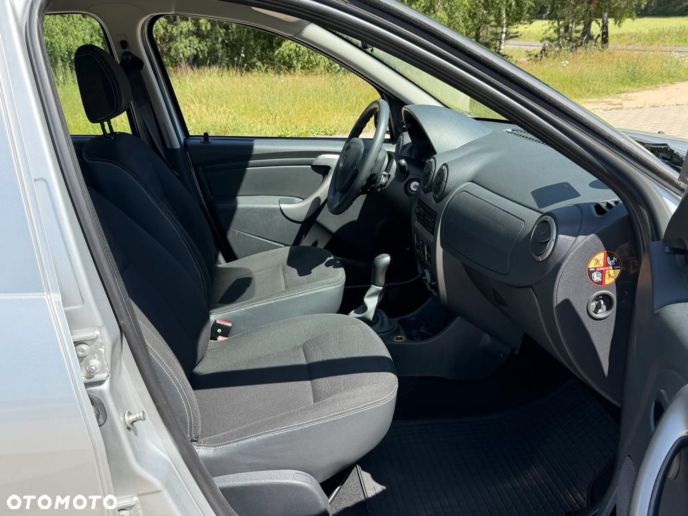 Dacia Sandero 1.6 MPI Stepway - 11