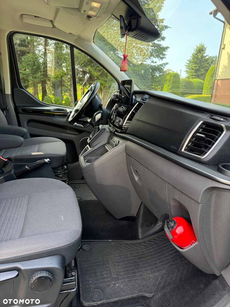 Ford Tourneo Custom 2.0 TDCi L1 Titanium SelectShift - 10