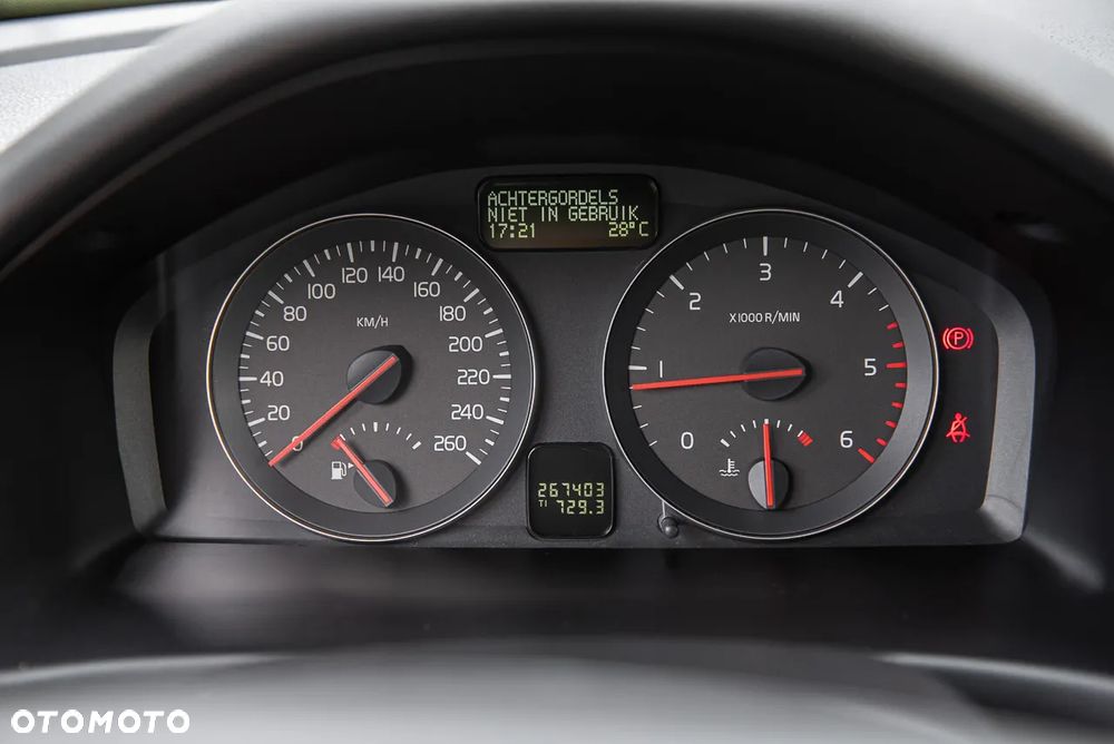 Volvo V50 - 18