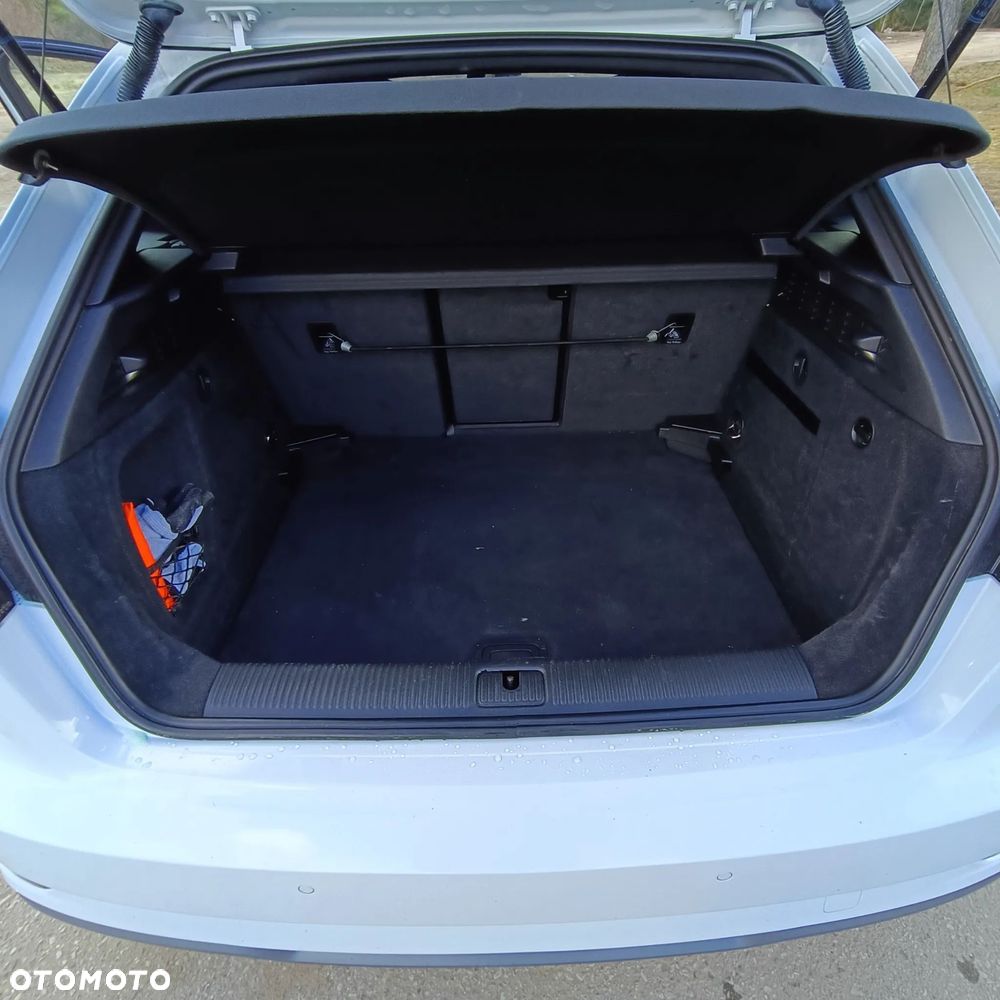Audi A3 Sportback 2.0 TDI - 27