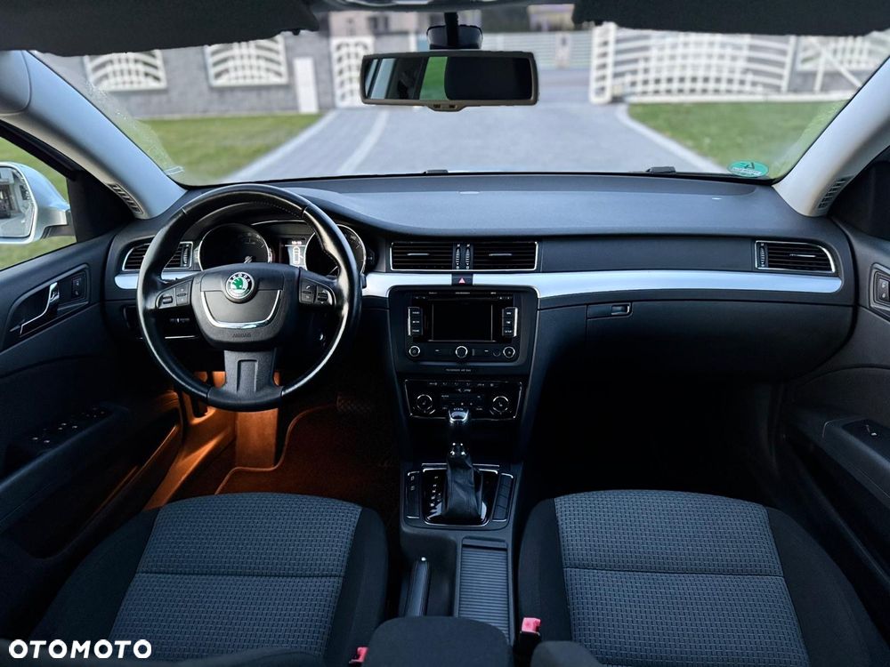 Skoda Superb - 14