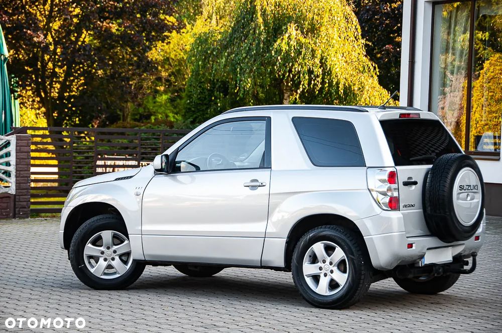Suzuki Grand Vitara 1.6 Comfort - 18