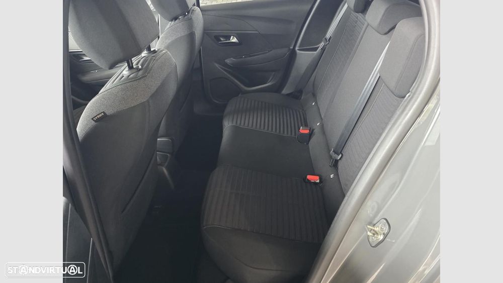 Peugeot 208 1.2 PureTech Active - 8