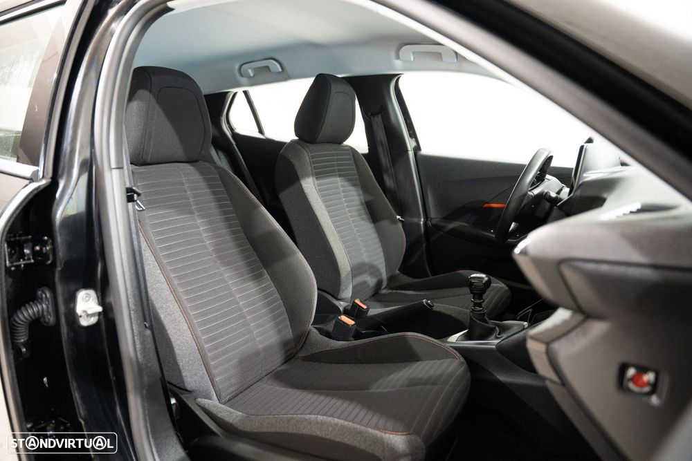 Peugeot 2008 1.2 PureTech Active - 14