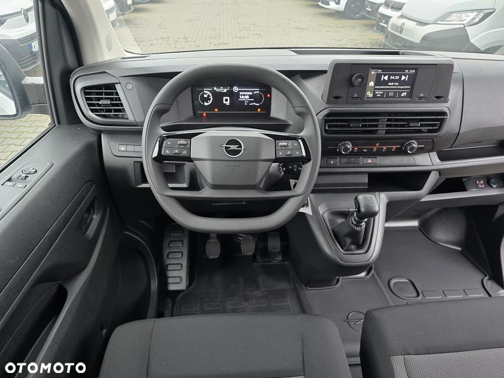 Opel Vivaro - 10